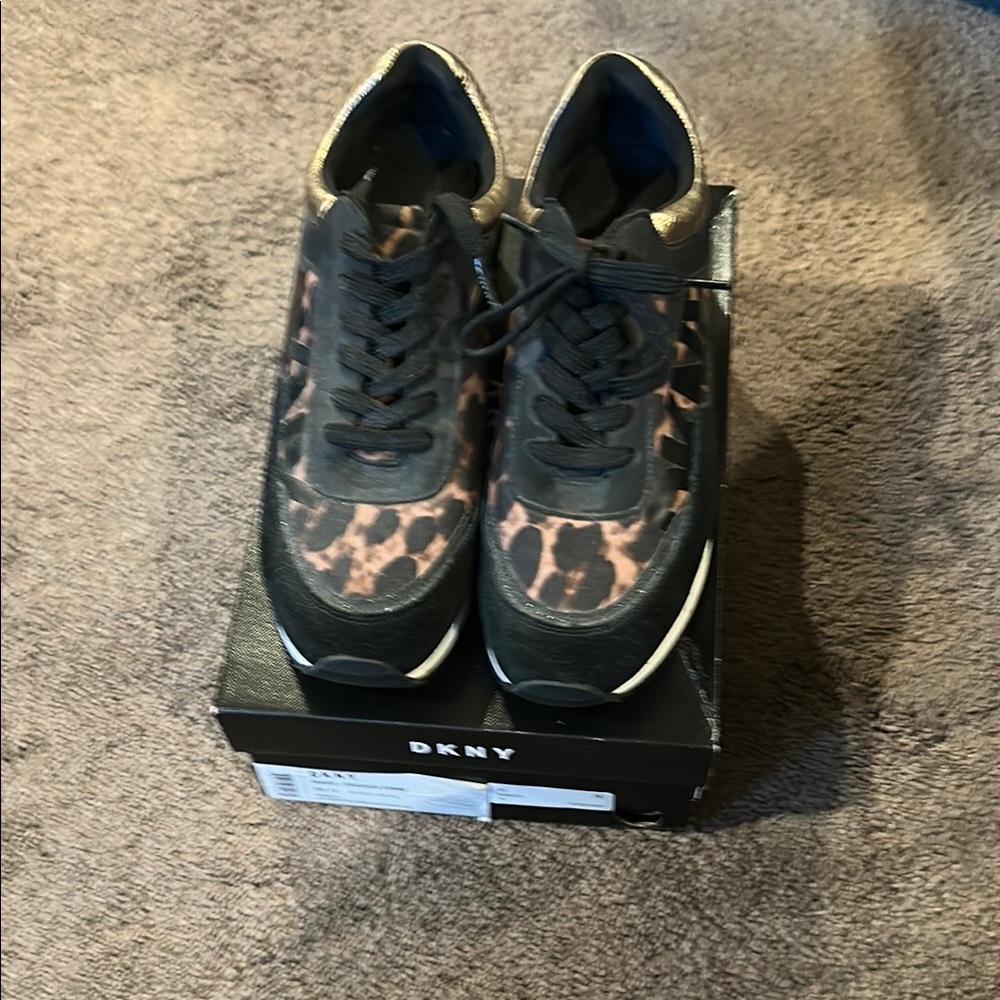 DKNY Women’s Leopard Print Sneakers size 11
